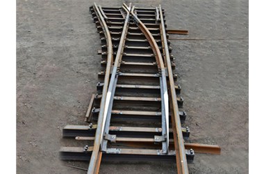 单开道岔厂家——安普工矿器材厂_什么是单开道岔